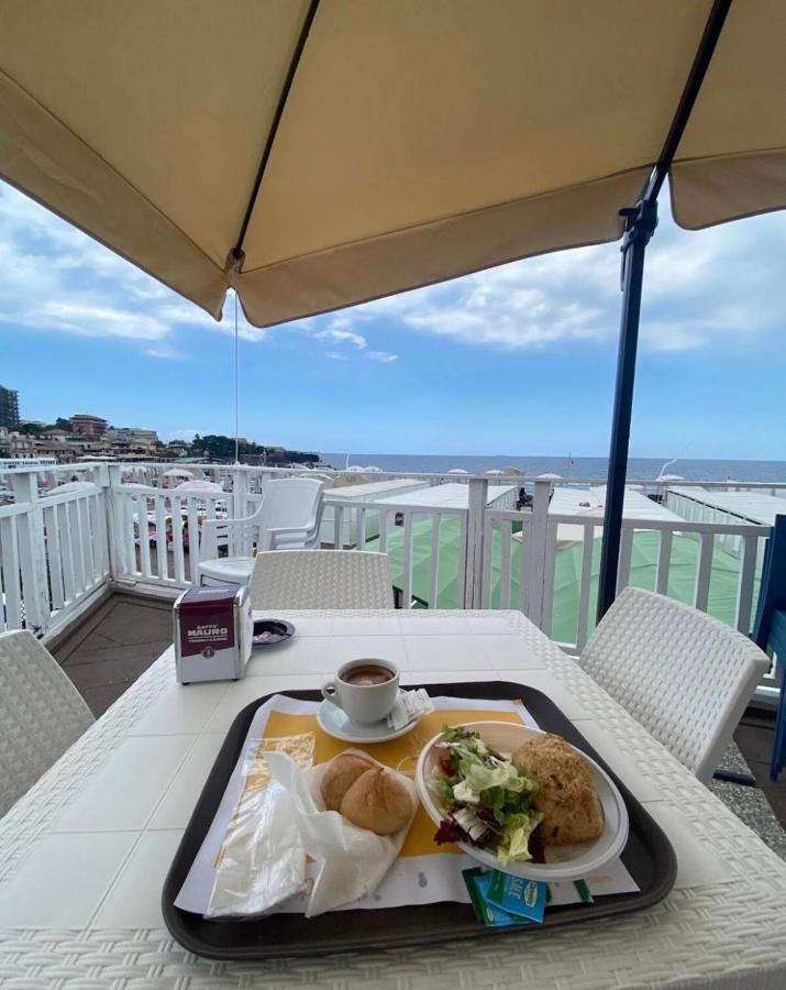 Fellini Suites Lungomare Near The Sea Catânia Exterior foto
